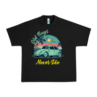 Black Vintage Funny Beetle Bug Distressed Classic Cars Old Bugs Never Die Urban Heavy Tee - artisFamous