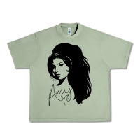 Amy Winehouse Urban Heavy Tee | Teevron