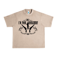 French Oak i'm your huckleberry Urban Heavy Tee - artisFamous