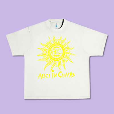 Chains Urban Heavy Tee Designed By Artisfamous