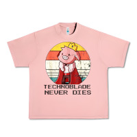 Salmon retro style technoblade merch cosplay Urban Heavy Tee - artisFamous