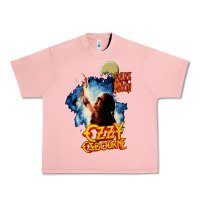 Salmon bark at the moon Urban Heavy Tee - artisFamous