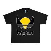 Black logan Urban Heavy Tee - artisFamous