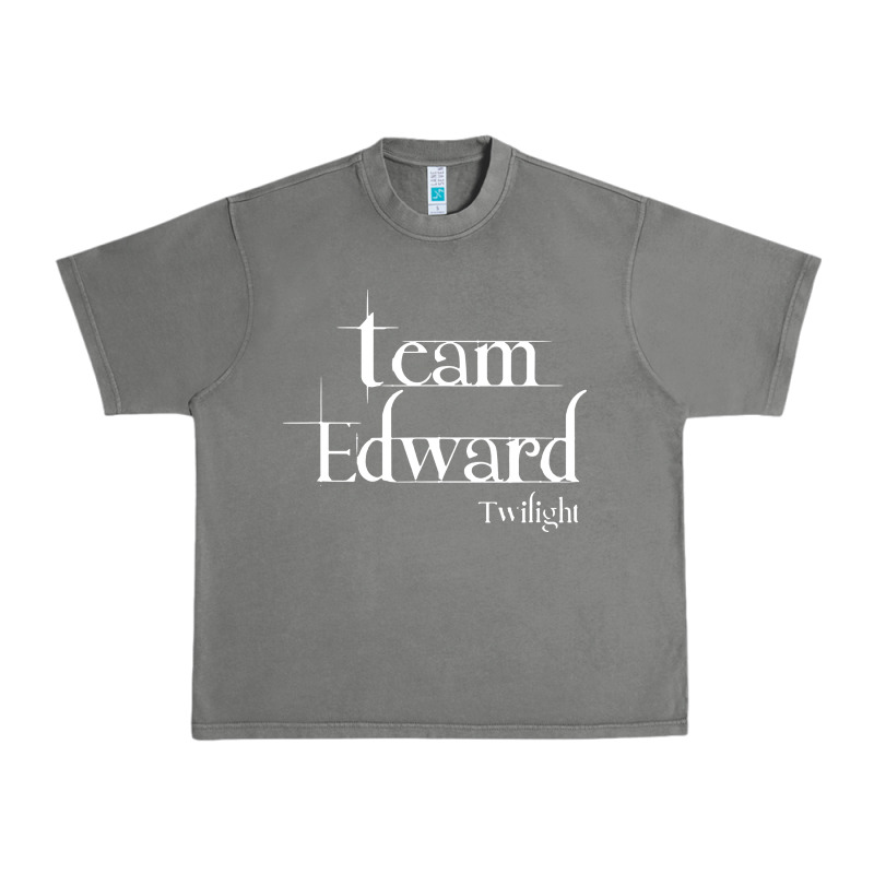 Team Edward Twilight Urban Heavy Tee by artisFamous | Teevron
