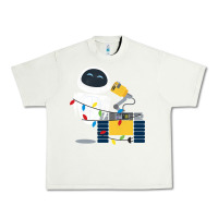 Pistachio wall e eve christmas light wrap graphic t shirt Urban Heavy Tee - artisFamous