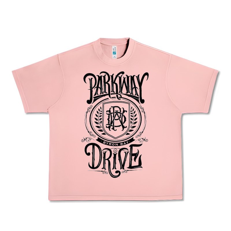 Essential Design Urban Heavy Tee by artisFamous | Teevron