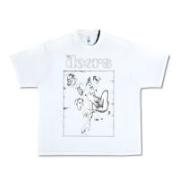 White doors 8 Urban Heavy Tee - artisFamous