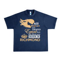 Navy women are born in richmond Urban Heavy Tee - artisFamous