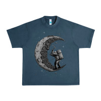 Midnight Navy digging the moon Urban Heavy Tee - artisFamous