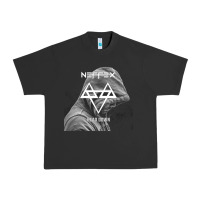 Pigment Black head down Urban Heavy Tee - artisFamous