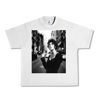 Lunar Rock linda evangelista fashion model Urban Heavy Tee - artisFamous