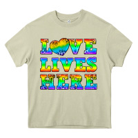 Mossy Western Love Lives Here Heavy Core Tee - BundleAndBundleShop