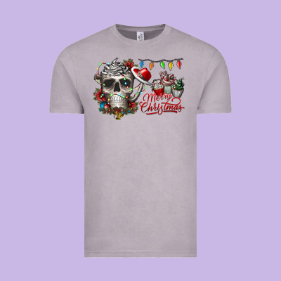 Merry Christmas  Skull Vintage Tee Designed By Cowhidedigitalart