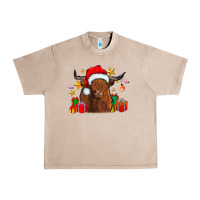 French Oak festive highland cow Urban Heavy Tee - CowhideDigitalArt