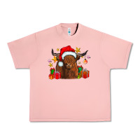 Salmon festive highland cow Urban Heavy Tee - CowhideDigitalArt