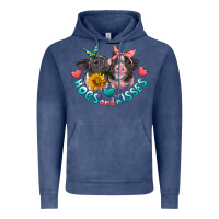 Vintage Denim hogs and kisses pigs Vintage Hoodie - Artiststas