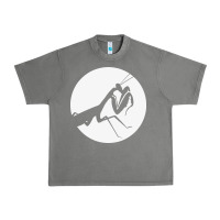 Tornado praying mantis Urban Heavy Tee - DesigneFamous