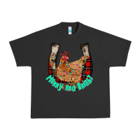 Pigment Black horseshoe chicken Urban Heavy Tee - CowhideDigitalArt