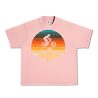 Salmon mountainbike downhill retro vintage gift   mountain bike Urban Heavy Tee - DesigneFamous