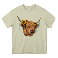 Mossy highland cow with sunflowers turquoise Heavy Core Tee - RanaPortraitStore