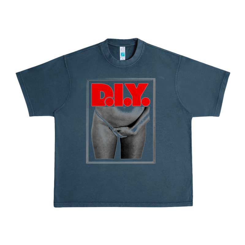 Rihanna Diy Urban Heavy Tee by linhVisuals | Teevron