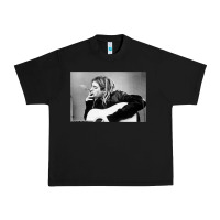 Black kurt smoking Urban Heavy Tee - linhVisuals