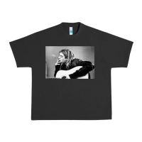 Pigment Black kurt smoking Urban Heavy Tee - linhVisuals