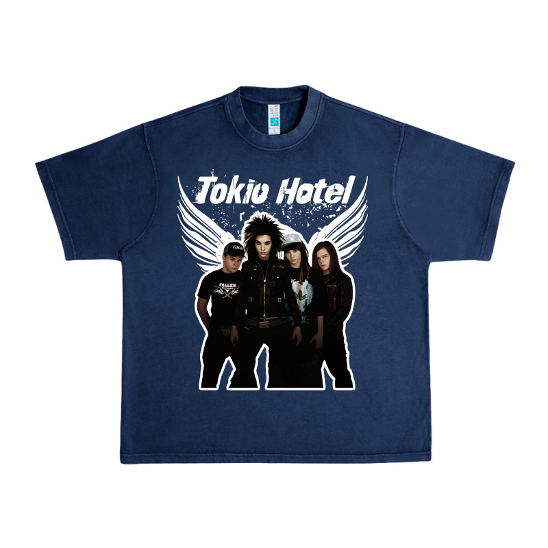Tökiö Hötél Pesonnel Urban Heavy Tee by linhVisuals | Teevron