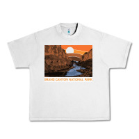 Lunar Rock vintage grand canyon national park retro colorado river 80s Urban Heavy Tee - linhVisuals