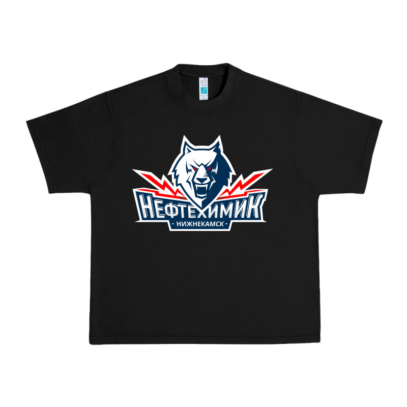 Neftekhimik Nizhnekamsk Urban Heavy Tee by linhVisuals | Teevron