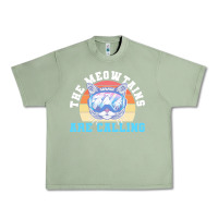 Oil Green skiing t  shirt ski goggles cat the meowtains are calling skier winter Urban Heavy Tee - linhVisuals