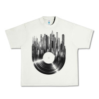 Pistachio vinyl record cityscape Urban Heavy Tee - linhVisuals