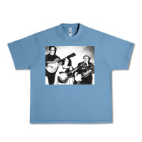Pebble Blue the munsters play it again Urban Heavy Tee - linhVisuals