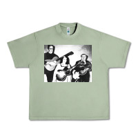 Oil Green the munsters play it again Urban Heavy Tee - linhVisuals