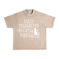 French Oak easily distracted by cats and books   cute book lover t shirt Urban Heavy Tee - linhVisuals