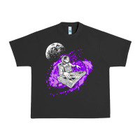 Pigment Black techno astronaut electronic music rave festival raver t shirt Urban Heavy Tee - linhVisuals