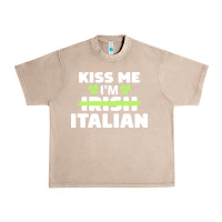 French Oak kiss me im italian t  shirt kiss me i'm irish italian patriotic st pat Urban Heavy Tee - linhVisuals