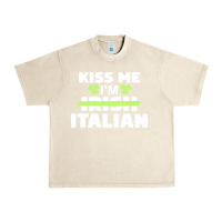Sandshell kiss me im italian t  shirt kiss me i'm irish italian patriotic st pat Urban Heavy Tee - linhVisuals