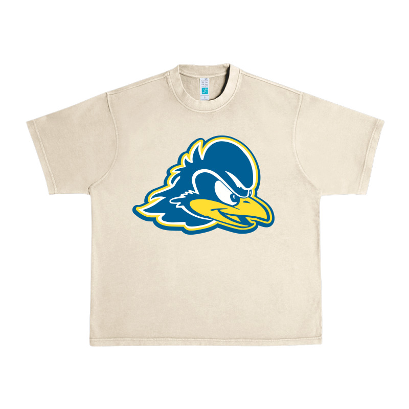 Delaware Blue Hens Urban Heavy Tee by linhVisuals | Teevron