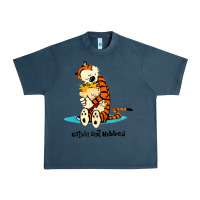 Midnight Navy newcalvin and hobbes [tyellow] Urban Heavy Tee - linhVisuals