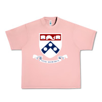 Salmon upenn shield with banner Urban Heavy Tee - linhVisuals