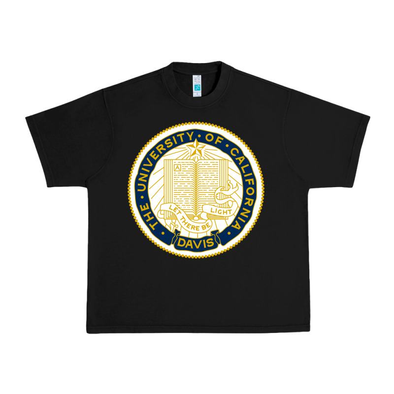 University Of California, Davis Urban Heavy Tee by linhVisuals | Teevron