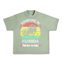 Oil Green someone in florida loves me t  shirt someone in florida loves me funny Urban Heavy Tee - linhVisuals