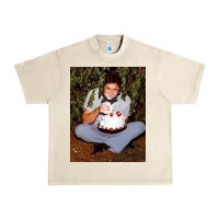 Sandshell johnny cash eating cake in a bush Urban Heavy Tee - linhVisuals