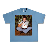 Pebble Blue johnny cash eating cake in a bush Urban Heavy Tee - linhVisuals
