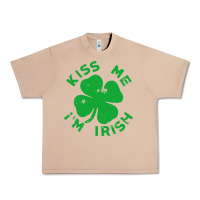Burro kiss me im irish funny saint patrick day womens Urban Heavy Tee - linhVisuals