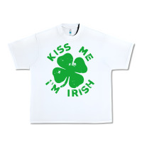 White kiss me im irish funny saint patrick day womens Urban Heavy Tee - linhVisuals