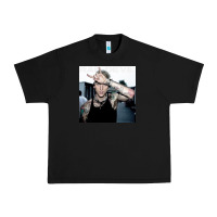 Black Mgk Urban Heavy Tee - linhVisuals