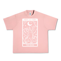 Salmon mothman   the moon Urban Heavy Tee - linhVisuals