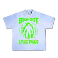 Grape Ice bigfoot believer t  shirt bigfoot doesnt believe in you either t  shir Urban Heavy Tee - linhVisuals